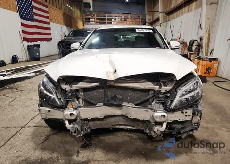 2019 Mercedes-Benz C 300 4Matic from USA, damaged, VIN 55SWF8EB3KU288486